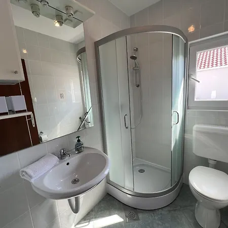 House With A Parking Space Simuni, Pag - 22608 Casa de Férias Kolan